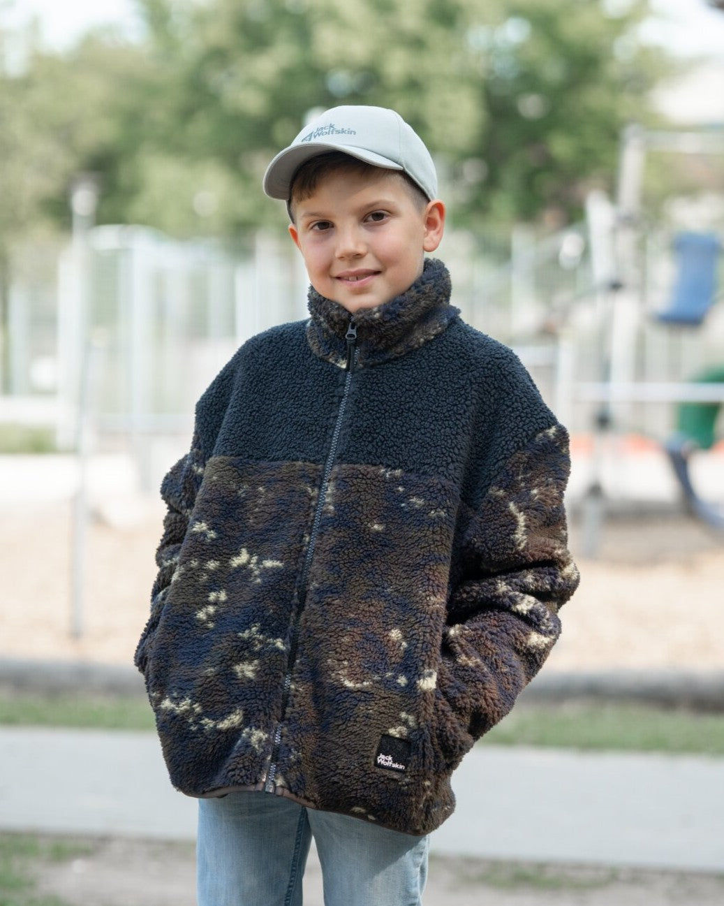 Kids' Hoodies & Pullovers