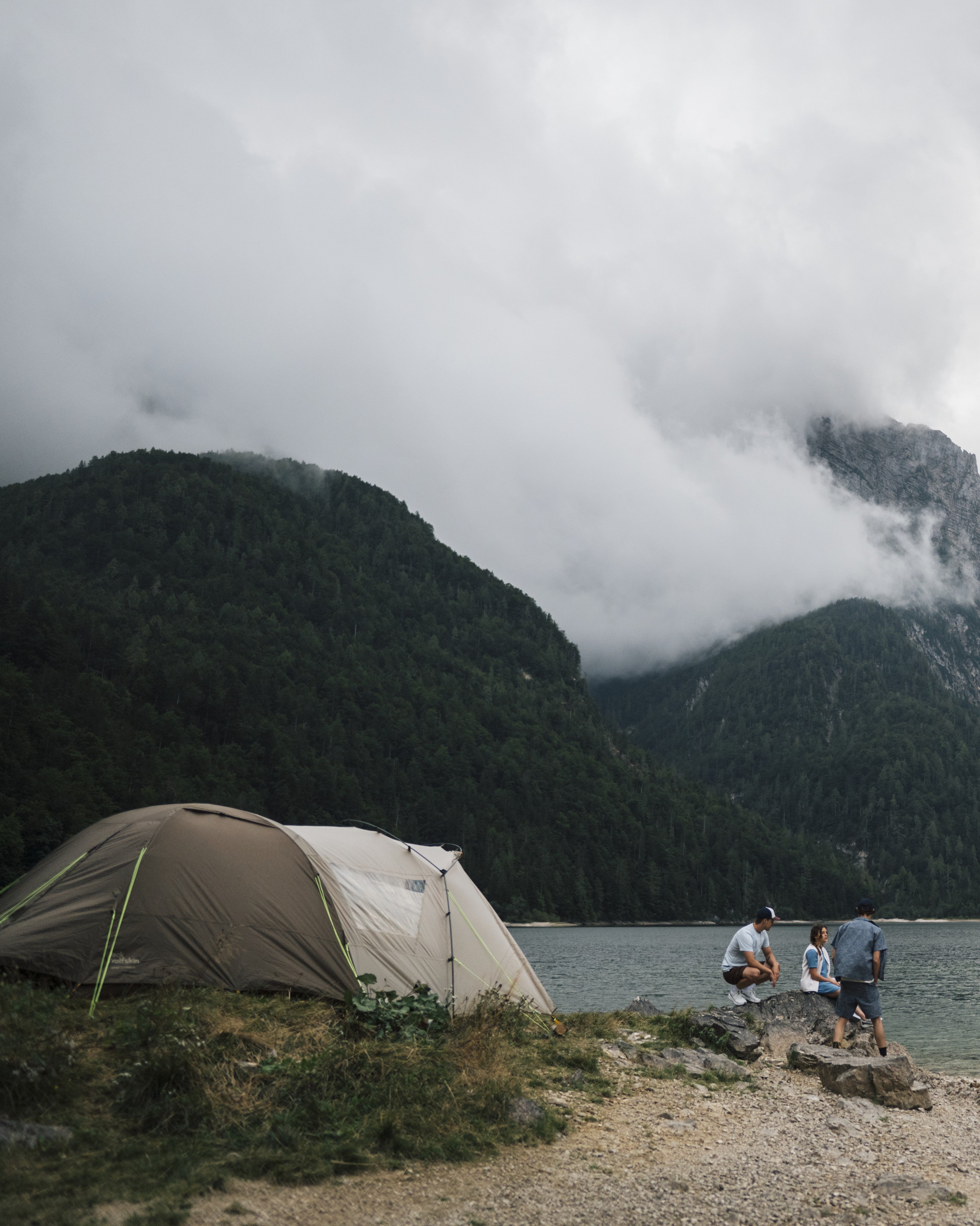 Sale Tents & Sleepingbags