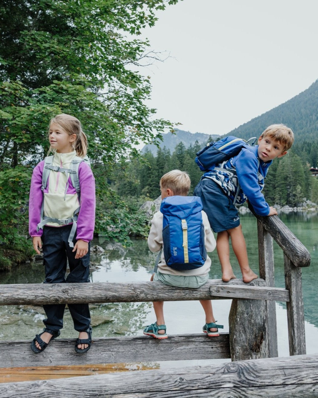 Outlet Kids' Outdoor Clothing & Equipment