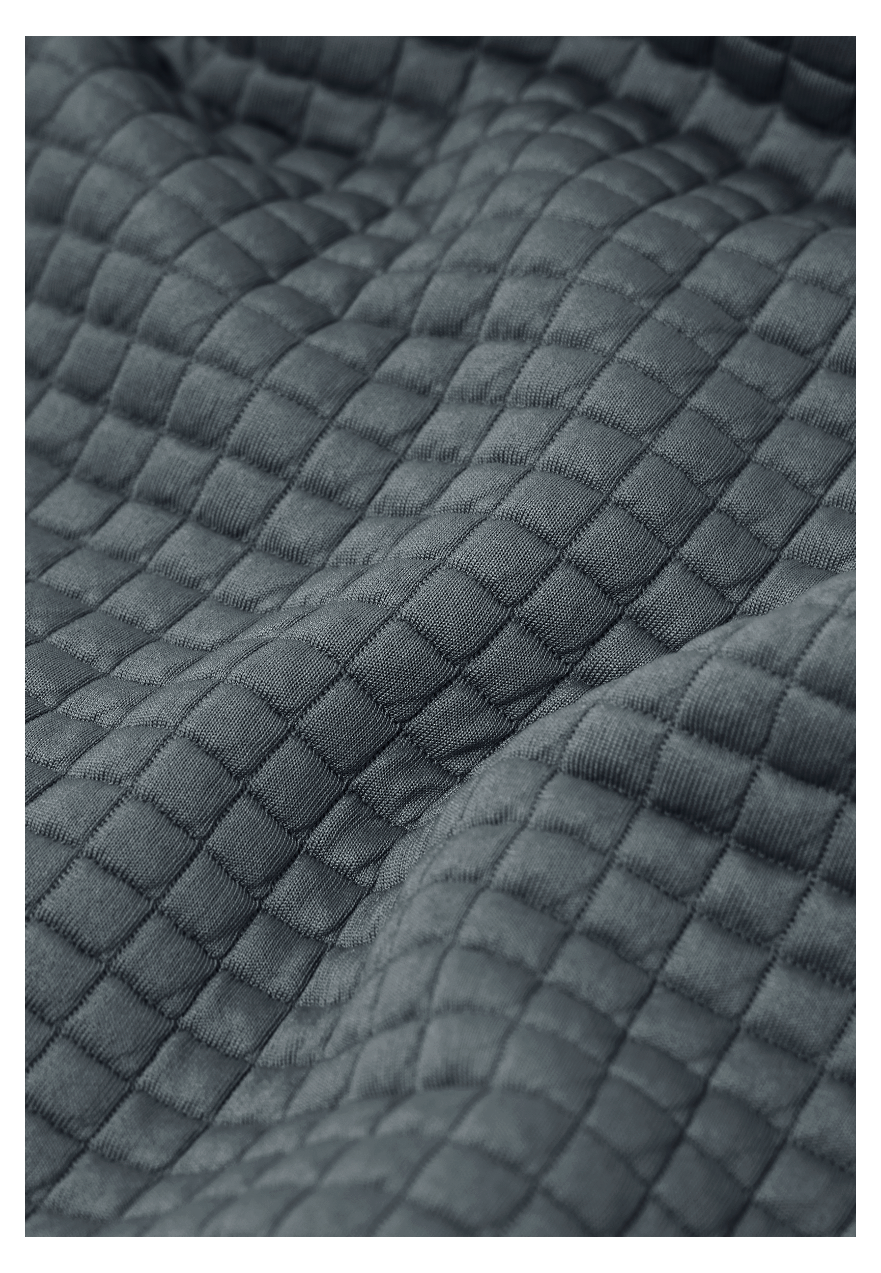 A63846_F0303