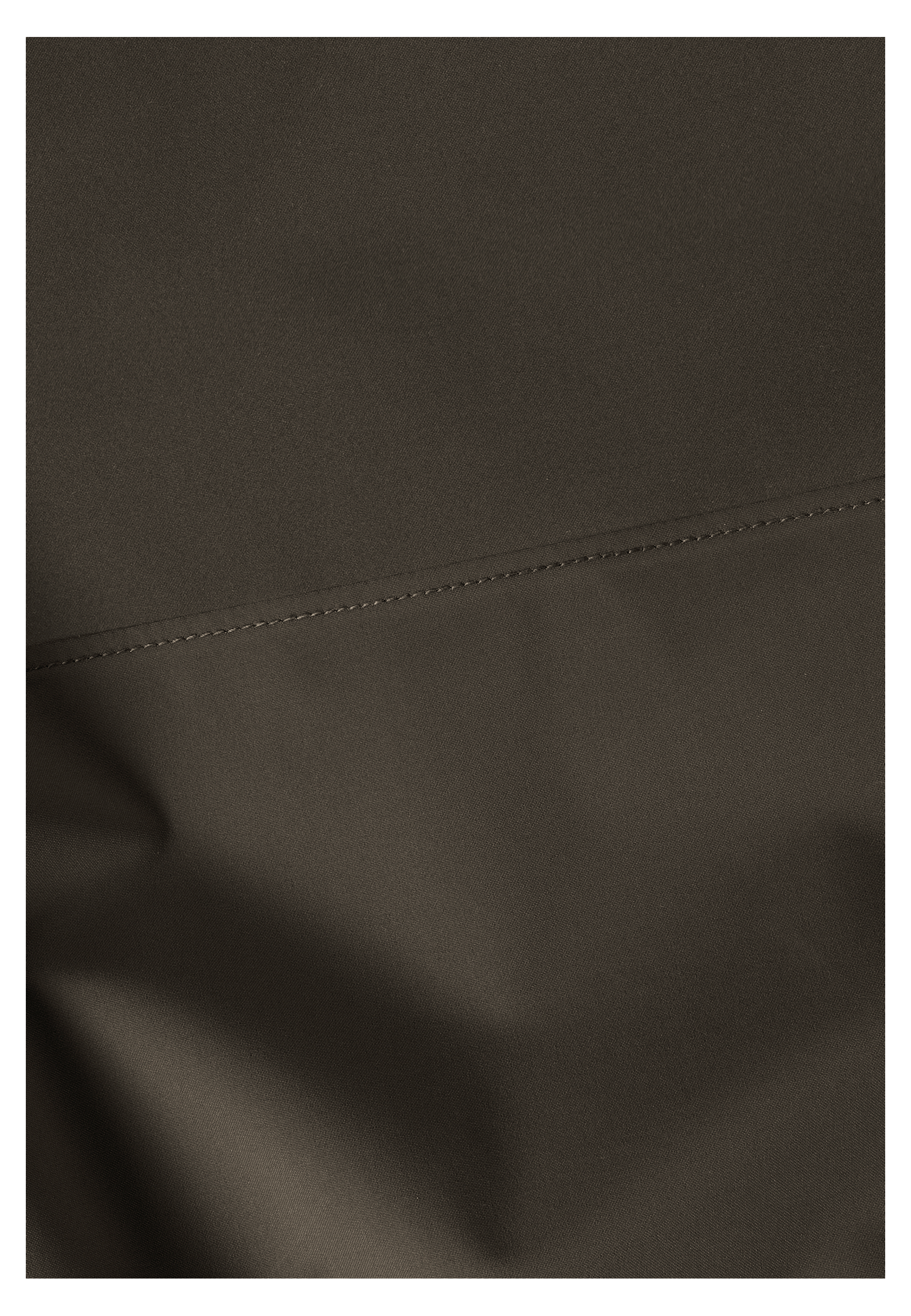 A65895_E0205