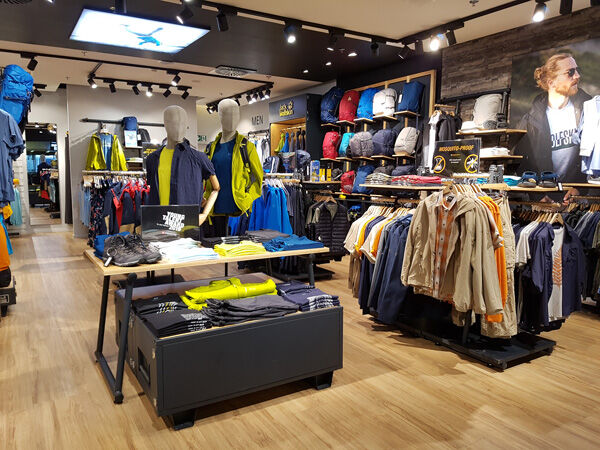 JACK WOLFSKIN STORE Frankfurt Abflug A B Ebene 2 JACK WOLFSKIN