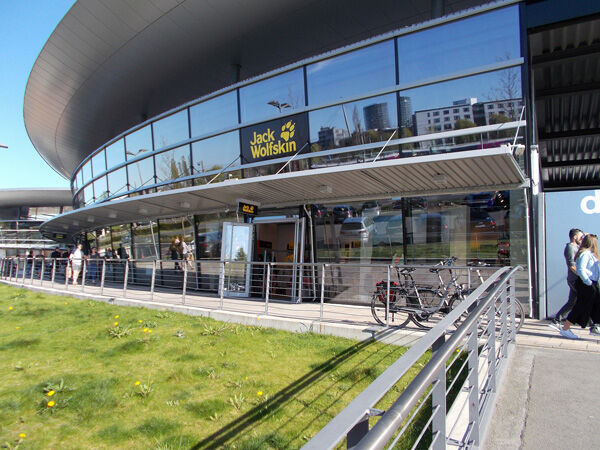 JACK WOLFSKIN WOLFSBURG JW Outlet Wolfsburg Vorburg 1 JACK WOLFSKIN