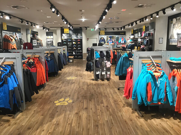 Tirannie Ongrijpbaar tolerantie JACK WOLFSKIN STORE: Hamburg, Heegbarg 31 – JACK WOLFSKIN