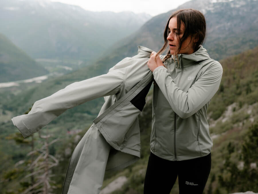 Jack wolfskin mid layer on sale
