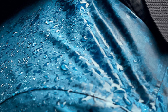 Washing a rain jacket: how to clean your waterproof apparel correctly